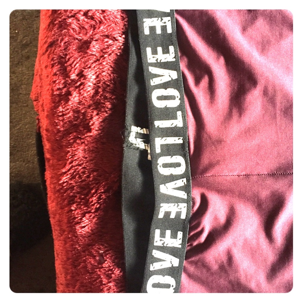 Love Leggings